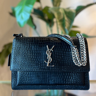 Saint Laurent Cassandre Matelasse Envelope Wallet on Chain (WOC)