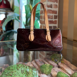 LOUIS VUITTON Rosewood Avenue Amarante Vernis Leather Shoulder Bag