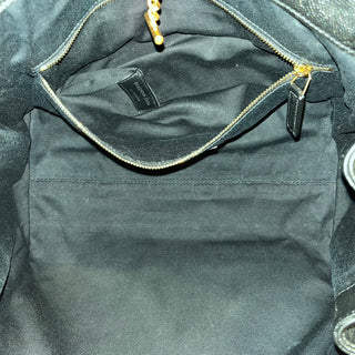 SAINT LAURENT Nolita Black Grain De Poudre Shoulder Bag