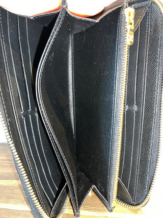 LOUIS VUITTON Epi Zippy Wallet