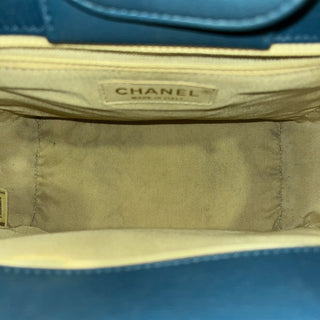 CHANEL Small Label Click Shopper Grained Calfskin Stitched Tote