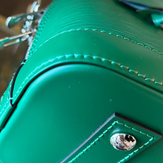LOUIS VUITTON Epi Alma BB