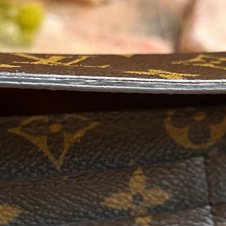 LOUIS VUITTON Sarah LV Monogram Brown Coated Canvas  Wallet