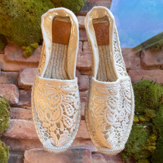 TORY BURCH White Lazer Cut Mesh Espadrilles SZ 7