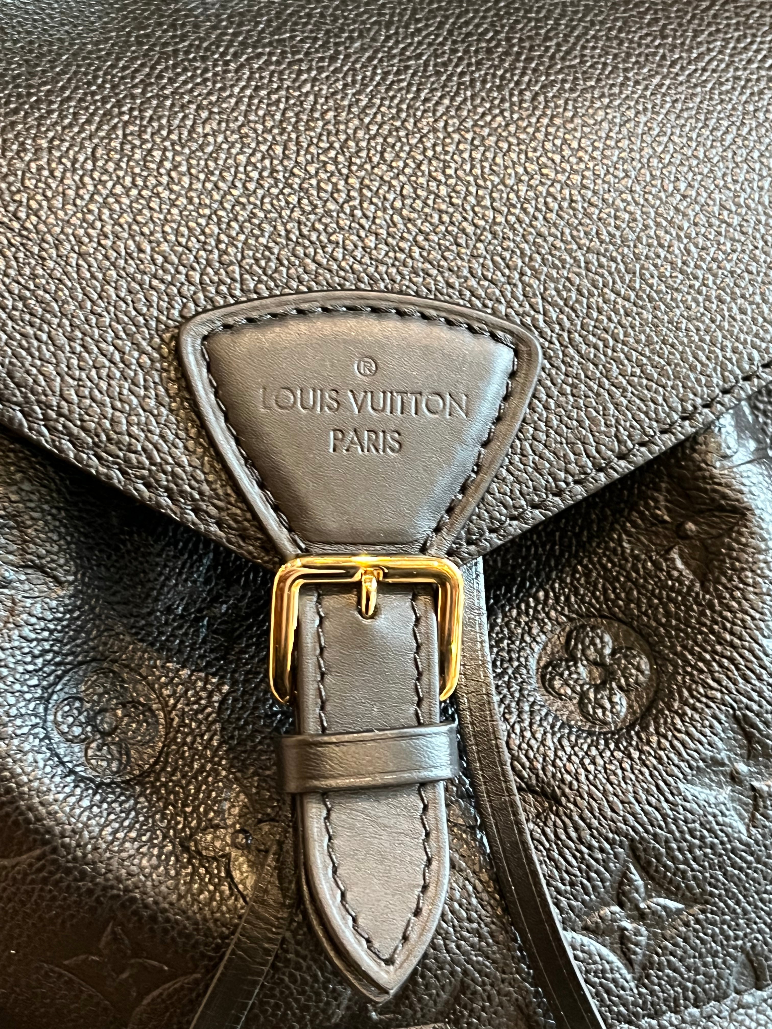 Just got the montsouris backpack in black : r/Louisvuitton