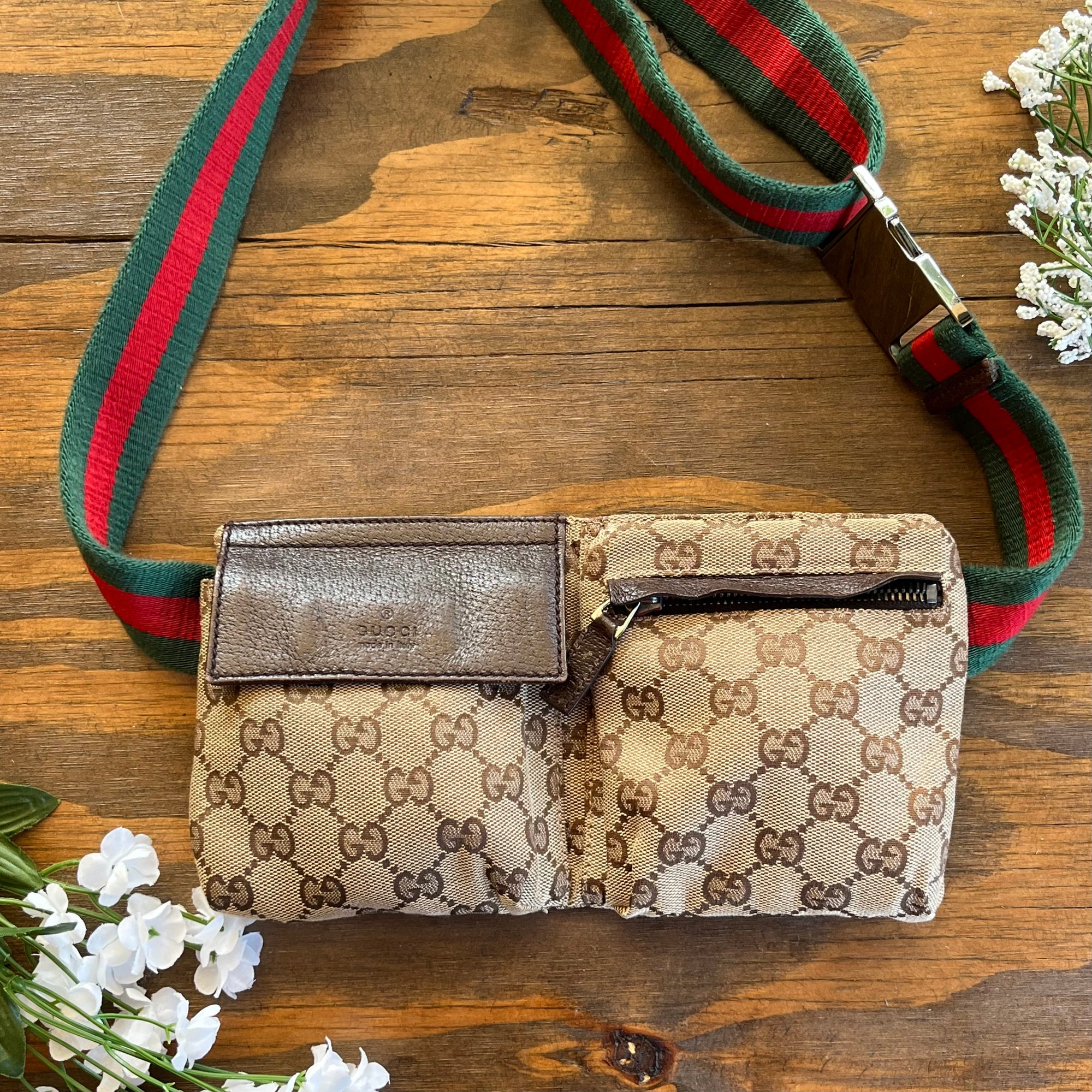 Matching Gucci Purse, Sneakers, & - Latisha's Boutique