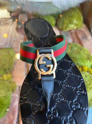 GUCCI Black Guccissima Red & Green Striped Flip flops SZ 40.5