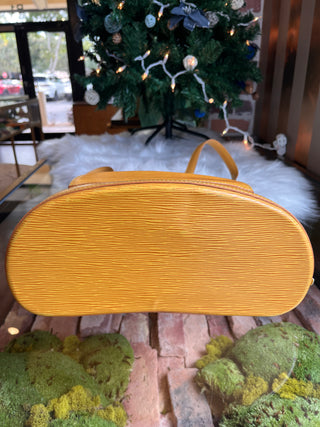 LOUIS VUITTON Yellow Epi Gobelins Backpack VI0935