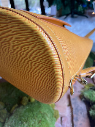 LOUIS VUITTON Yellow Epi Gobelins Backpack VI0935