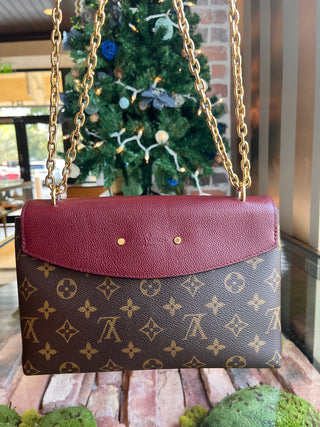 LOUIS VUITTON Monogram Saint Placide CA1178