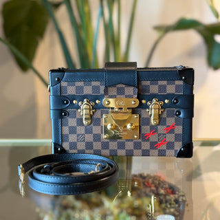 LOUIS VUITTON Damier Ebene Petite Malle