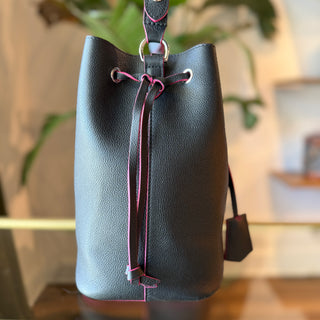 LOUIS VUITTON Lockme Bucket Calfskin Leather Bucket Bag