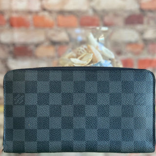 Louis Vuitton Damier Graphite Zippy Organizer N63077