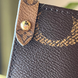 LOUIS VUITTON Giant Monogram Reverse OnTheGo MM