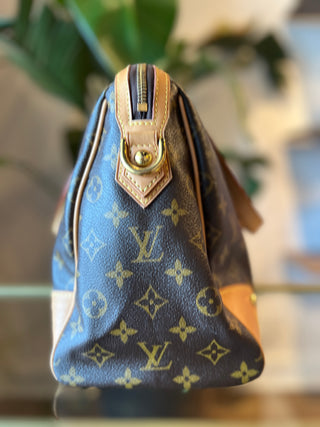 LOUIS VUITTON Monogram Retiro