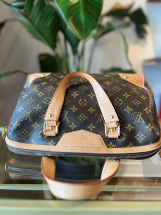LOUIS VUITTON Monogram Retiro