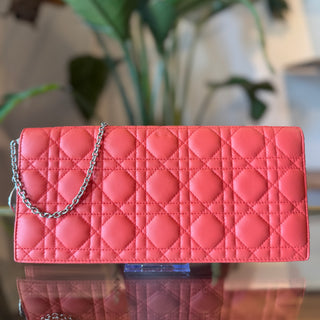 DIOR Cannage Wallet on Chain