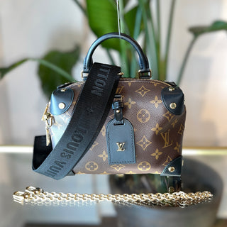 LOUIS VUITTON Petite Malle Souple