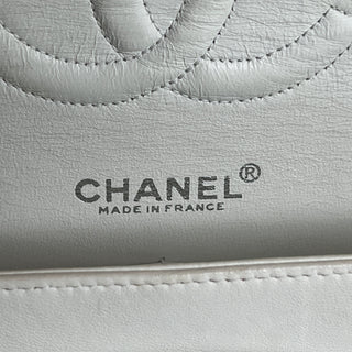 CHANEL White Lambskin Leather Medium Flap Vintage Shoulder Bag