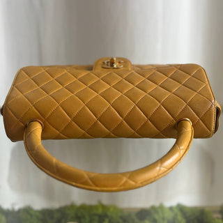 CHANEL Honey Lambskin Leather Coco Handle Handbag