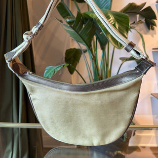 GUCCI Vintage Web Half Moon Gold Mesh Hobo Bag