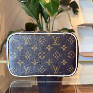 LOUIS VUITTON Monogram Nice Mini Vanity Case 19