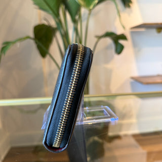 LOUIS VUITTON Black Comete Wallet