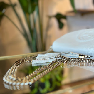 GUCCI Cream Grained Leather Soho Crossbody