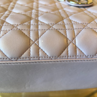 CHRISTIAN DIOR Lady Dior Lilac Cannage Medium Shoulder Bag