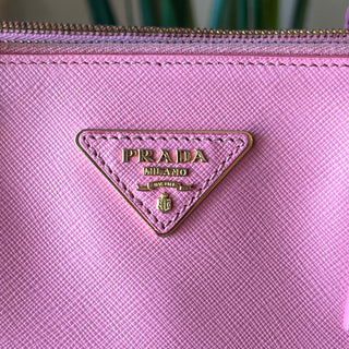 PRADA Saffiano Galleria Medium