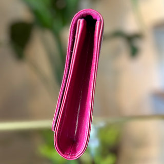 GUCCI Microguccissima Broadway Clutch Patent Pink