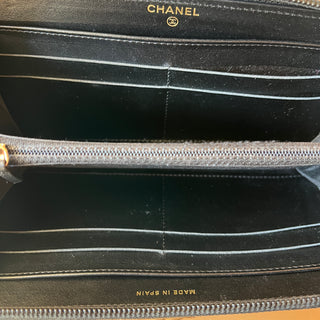 CHANEL Caviar Quilted Boy Long Zip Around Wallet Black