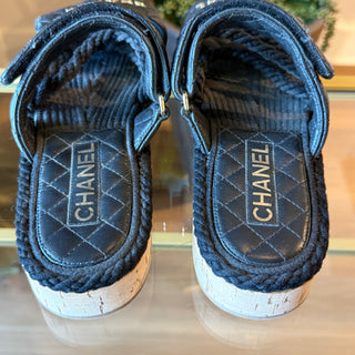 CHANEL 2021 Interlocking CC Logo Espadrilles