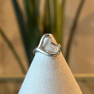 TIFFANY & CO Heart Perreti 925 Ring Size 5