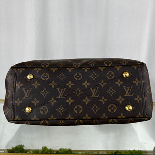 LOUIS VUITTON Monogram Pallas Handbag