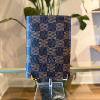 LOUIS VUITTON Damier Ebene Passport Holder