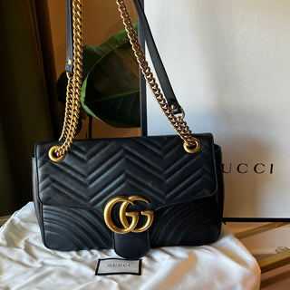 GUCCI GG Marmont Medium Shoulder Bag