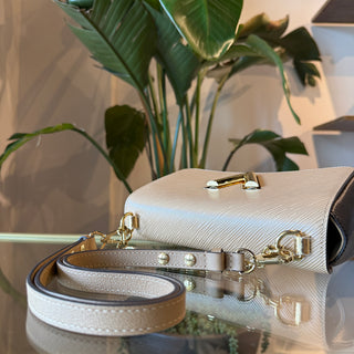 LOUIS VUITTON Epi Twist MM