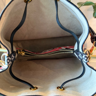 LOUIS VUITTON NoeNoe MM Red Giant Monogram Crafty Canvas Bucket Bag