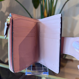 GUCCI GG Signature Pink Embossed Leather Bifold Wallet