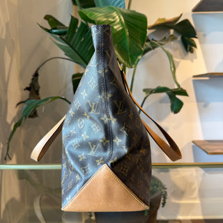 LOUIS VUITTON Monogram Cabas Mezzo Tote