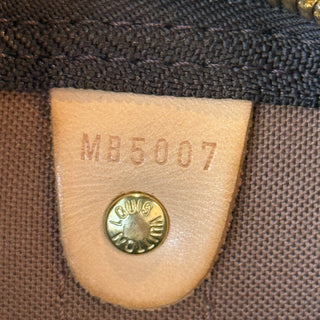 LOUIS VUITTON Monogram Keepall 55