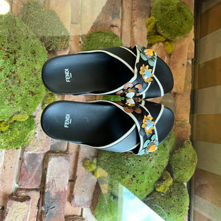 FENDI Flowerland Black Leather Floral Appliques Sandals SZ37.5(7.5US)