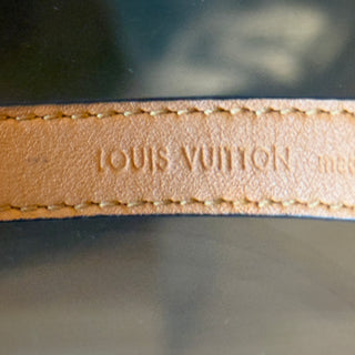LOUIS VUITTON Monogram Essential V Bracelet
