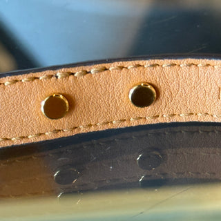 LOUIS VUITTON Monogram Essential V Bracelet