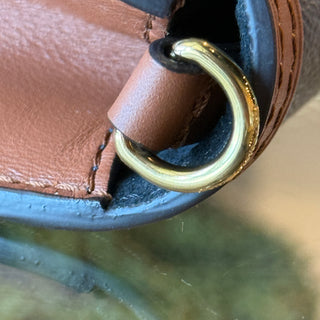 LOUIS VUITTON Reverse Monogram Dauphine Chain Wallet