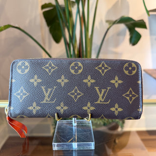 LOUIS VUITTON Monogram Clemence Wallet