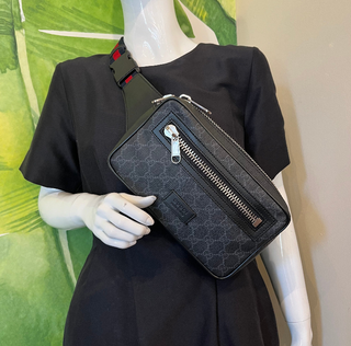 GUCCI Belt Bag Black Grey Soft GG Supreme Monogram Web Belt Bag