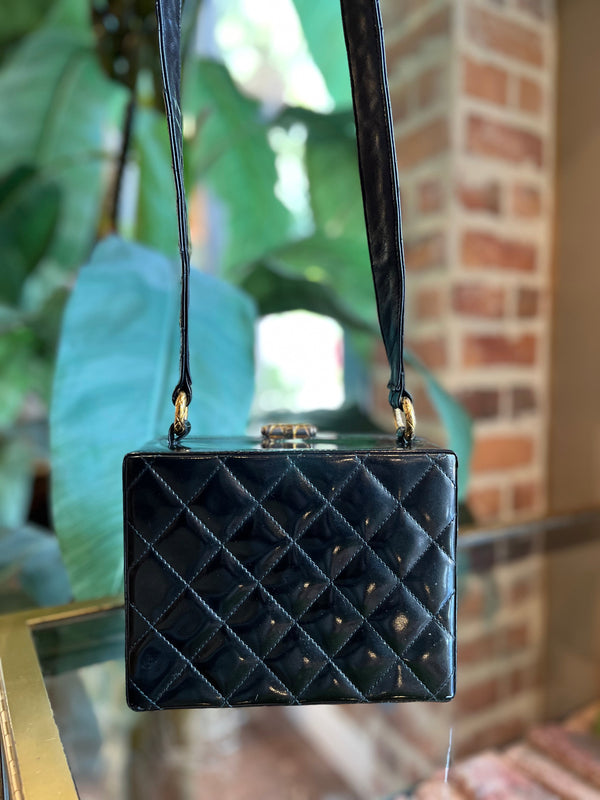 CHANEL Black Patent Leather Vintage Box Shoulder Bag - The