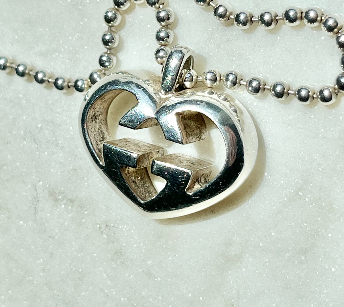 GUCCI Silver Loue Britt GG Heart Pendant Necklace